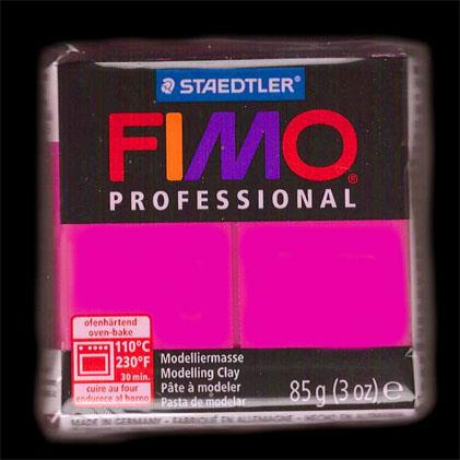 Fimo professional - n. 210 - TRUE MAGENTA