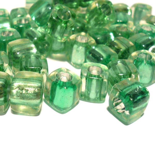 10 Perle quadrate trasparenti - colore: VERDE